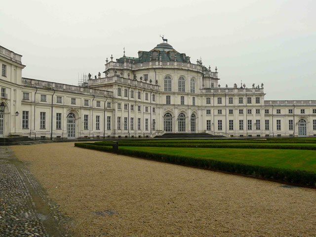 Palazzina de Caccia di Stupinigi. Lugar de loisir y de caza, fue la morada predilecta de los Saboya para las fiestas grandiosas.