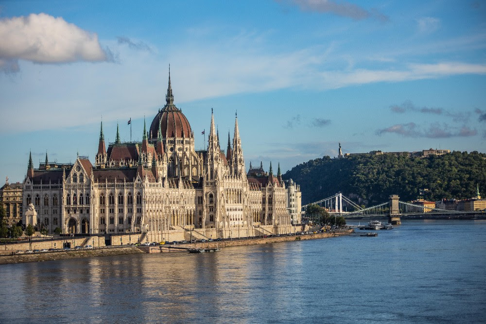 BUDAPEST:  ESO SÍ ES UNA MUY BUENA ESCAPADA